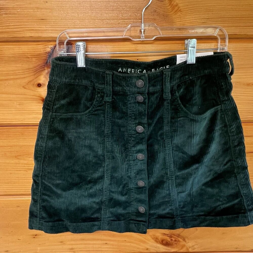 American Eagle Green Corduroy Super High-Rise Skirt Womens Sz 8 Button Front NWT